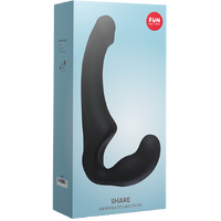 9" Share Strapless Strap On