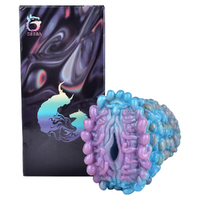 Velvet Chrysanthemum Pussy