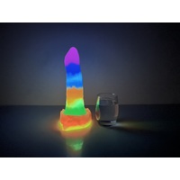 8.5" Glowing Alien Cock