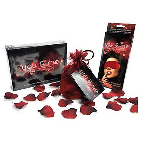You And Me Lovers Bundle Couples Game with Blindfold & Rose Petals